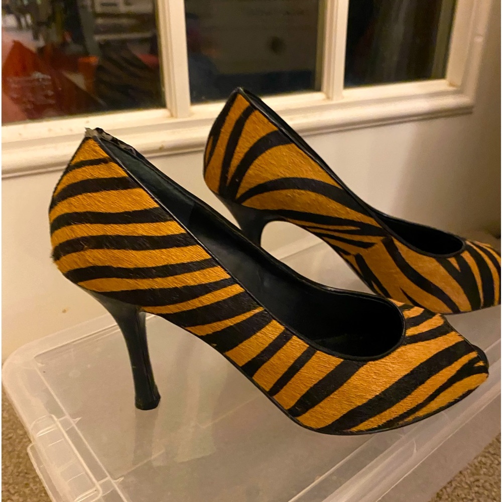 Alfani pumps